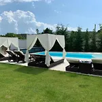 Dom wakacyjny Theodora *